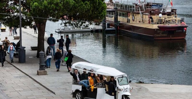 2 Hour Private Tuktuk Tour in Porto to Monastery and Cellars - Booking and Cancellation