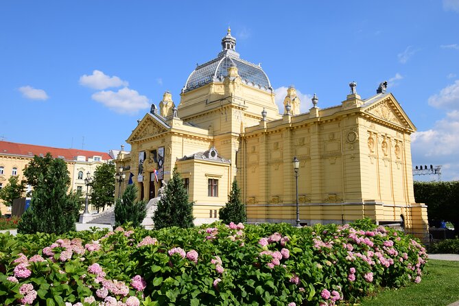 2-Hour Private Walking Tour in Zagreb City With Guide (Up to 10) - Meeting and End Points