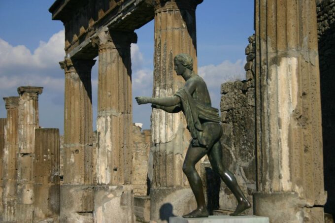 2-Hour Private Walking Tour of Pompeii - Pompeiis Significance