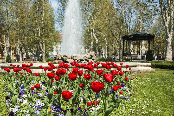 2-Hour Private Walking Tour of Zagreb - Tour Duration and End Location