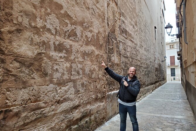 2-Hour Private Walking Tour Through Palma's Jewish Quarter - Inclusions