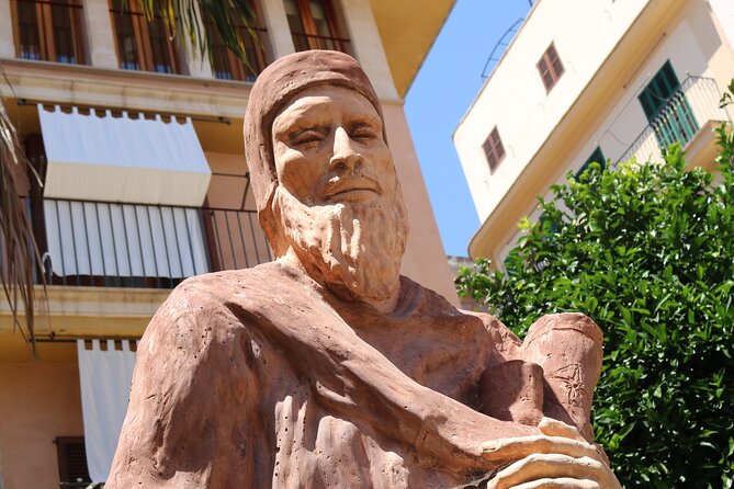 2-Hour Private Walking Tour Through Palma's Jewish Quarter - Tour Experience