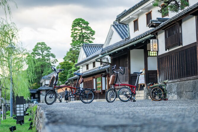 2 Hour Relaxed Cycling Tour at Kurashiki Bikan District - Enjoying a Refreshing Drink at a Local Café