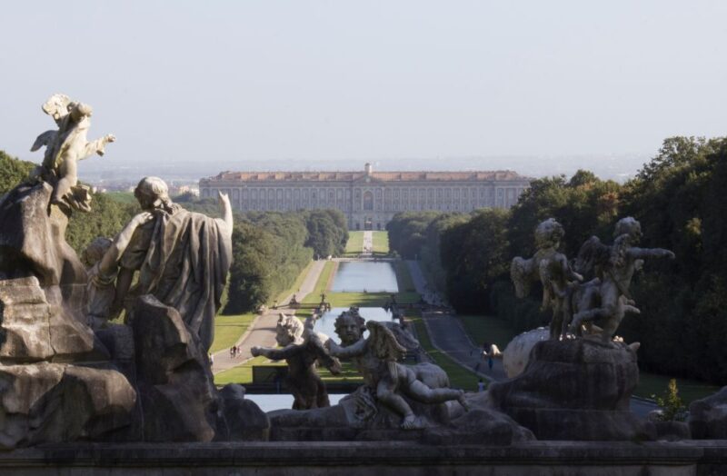 2-Hour Royal Palace of Caserta Tour With a Royal Expert - Key Points