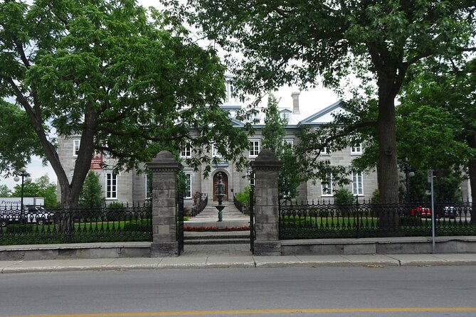 2-hour Self-Guided Walking Tour & Scavenger Hunt in Terrebonne - Uncover Historic Highlights