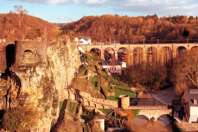 2 Hour Shared Authentic Walking Tour of Luxembourg - Tour Highlights
