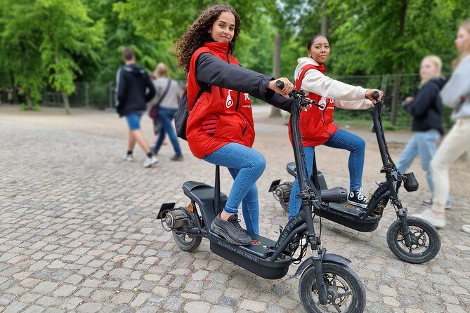 2 Hour Sights Guided E-Scooter Tour in Munich - Exploring Munich by E-Scooter