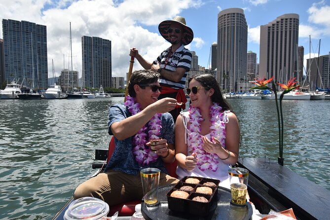 2-Hour Small-Group Gondola Excursion in Waikiki - Celebrating Special Occasions