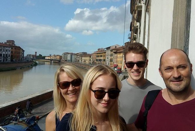 2-Hour Small-Group Walking Tour of Pisa Off The Beaten Path - Piazza Dei Cavalieri