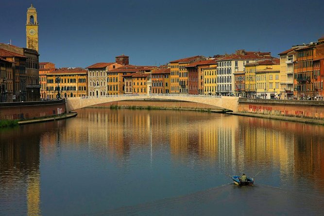 2-Hour Small-Group Walking Tour of Pisa Off The Beaten Path - River Arno Experience