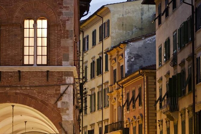 2-Hour Small-Group Walking Tour of Pisa Off The Beaten Path - Leaning Tower Exploration