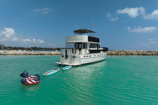 2 Hour Sunset-53 Hatteras Tulum, Playa Del Carmen, Riviera Maya - Meeting and Pickup
