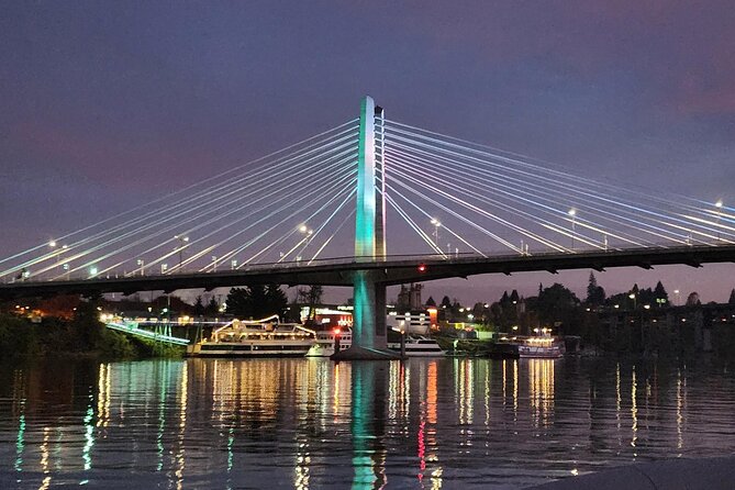 2-Hour Sunset River Cruise on the Stunning Willamette River - Enjoy the Convenience of the Meeting and Pickup