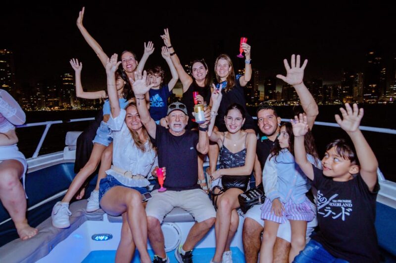 2-Hour Tour in Cartagena Sunset View in Party Boat - Customer Feedback