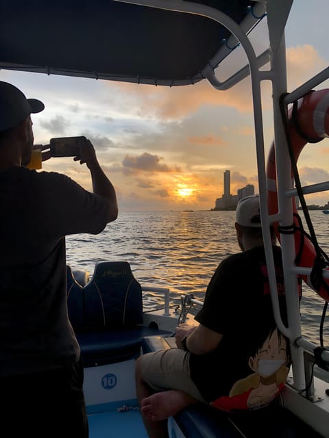 2-Hour Tour in Cartagena Sunset View in Party Boat - Entertainment and Music