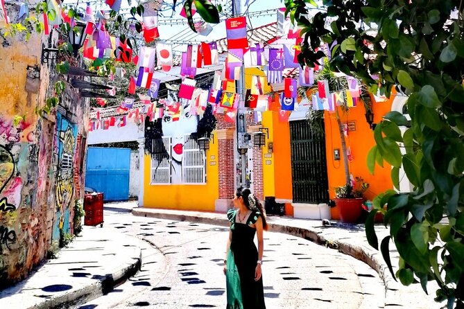 2-Hour Tour of Getsemani Color and Art - Key Points