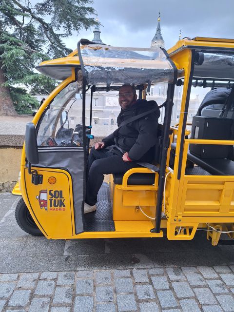 2-Hour Tuk Tuk Tour of the Best of Madrid With Audio Guide - Key Points