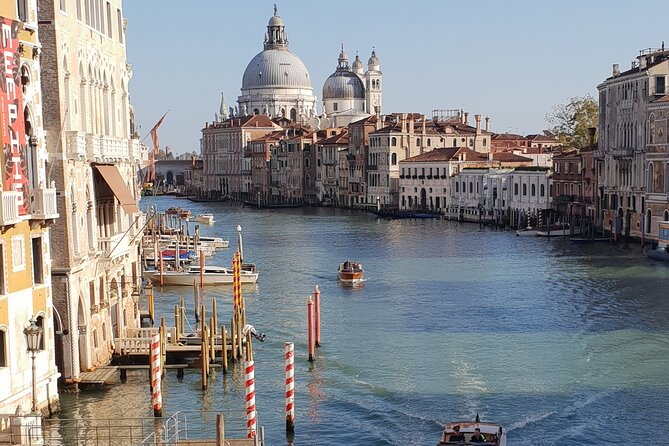 2-Hour Venice Guided Walking Tour With Gondola Ride - Accessibility and Additional Considerations