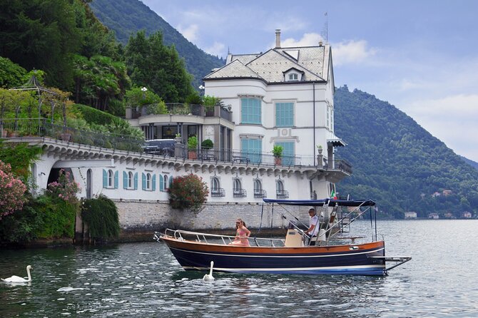 2 Hour Villas on Classic Wooden Boat (Private Tour) - Key Points