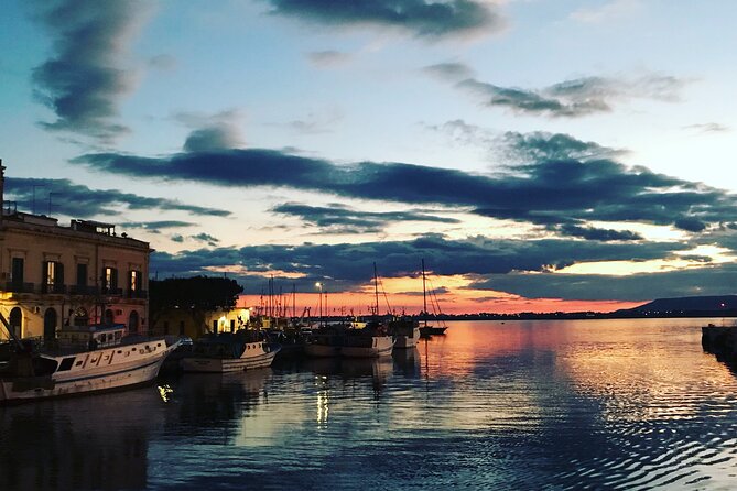 2 Hour Walking Tour in Ortigia - Key Points