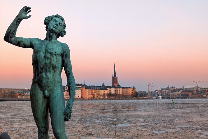 2-Hour Walking Tour Stockholm (Old Town and Surroundings) - Getting to the Meeting Point