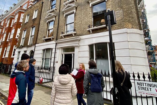 2-Hour Walking Tour Women of Whitechapel - Highlights and Group Size