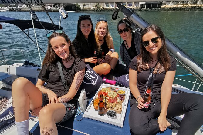 2-Hour Wine and Cheese Tasting on a Sailboat on the Douro River - Exceptional Reviews and Ratings
