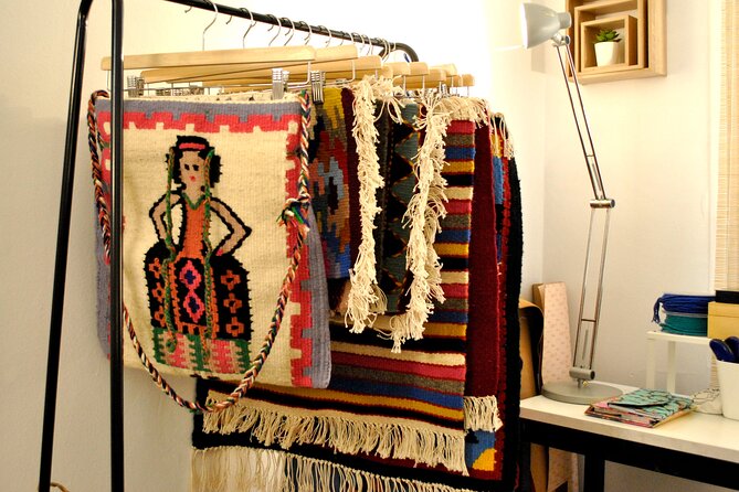2 Hours and 30 Minutes Private Weaving Class in Athens - Accessibility Information