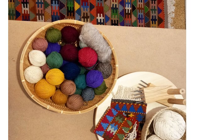 2 Hours and 30 Minutes Private Weaving Class in Athens - About the Instructor