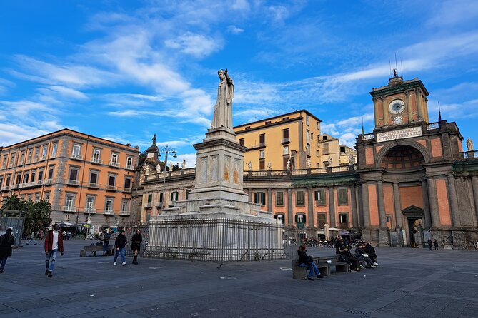 2 Hours and a Half Guided Tour in the Historic Center of Naples - Cultural Insights