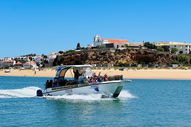 2 Hours Cruise Portimão to Benagil Cave & Marinha Beach - Accessibility and Restrictions