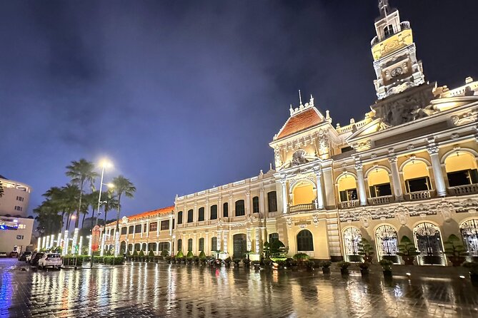 2 Hours Evening Walking Tour in Saigon With Professional Guide - Safety and Social Experience