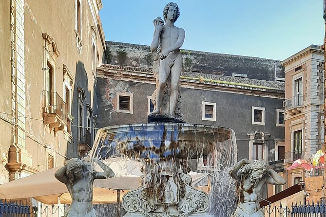 2 Hours Guided Group Tour in Catania - Exploring Catanias Historic Center