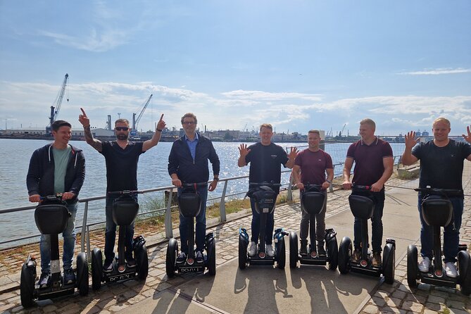 2 Hours Guided Hamburg Segway Night Tour - Navigating the City Streets