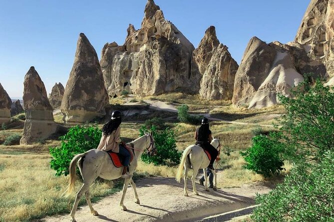 2 Hours Horseback Riding Tour Through the Valleys of Cappadocia - Tour Highlights