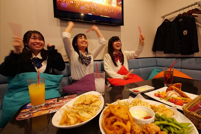 2 Hours Karaoke Room With Set Menu and Unlimited Drinks in Osaka - Karaoke Experience