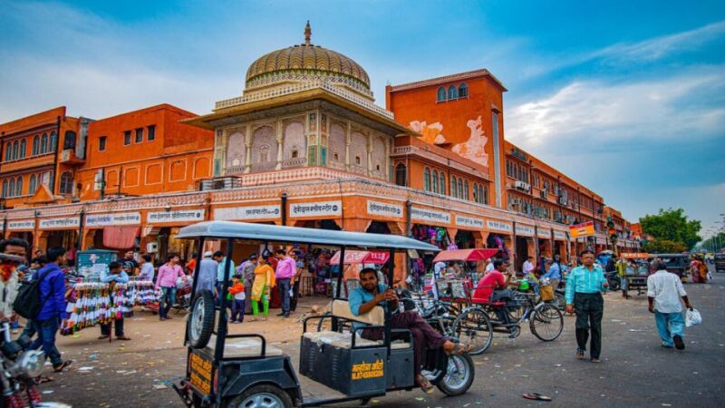 2 Hours Morning Heritage & Spiritual Walking Tour of Jaipur - Important Considerations