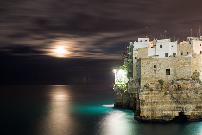 2 Hours Night Boat Tour of the Polignano A Mare Caves - Key Points