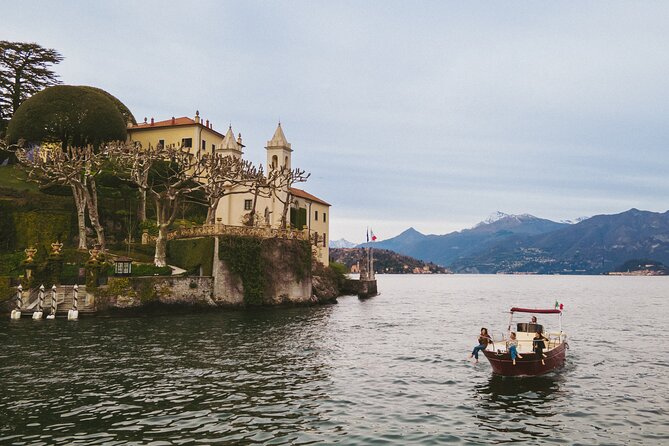 2 Hours Private Boat Tour in the Best Area of Como Lake - Safety and Accessibility