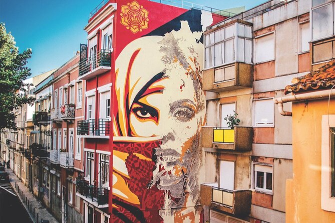 2 Hours Private Hills Historical Tour in Lisbon - Booking and Cancellation Policy