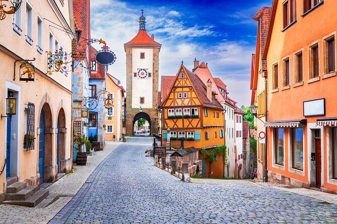 2 Hours Private Medieval Musical Tour: Rothenburgs Historic Gems - Engaging Insights From Local Tour Guide
