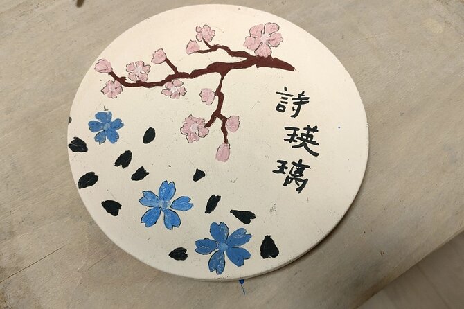 2 Hours Private Painting of Ceramics in Osaka - Supplies and Materials