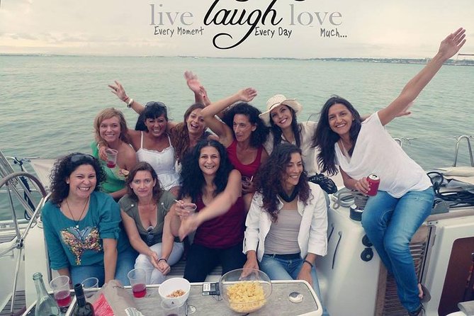 2 Hours Private Sailing Tour in Lisbon - Small-Group Sailing Experience