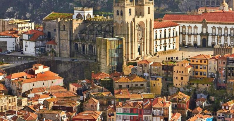 2 Hours Private Walking Tour of Porto Historic Center - Tour Highlights