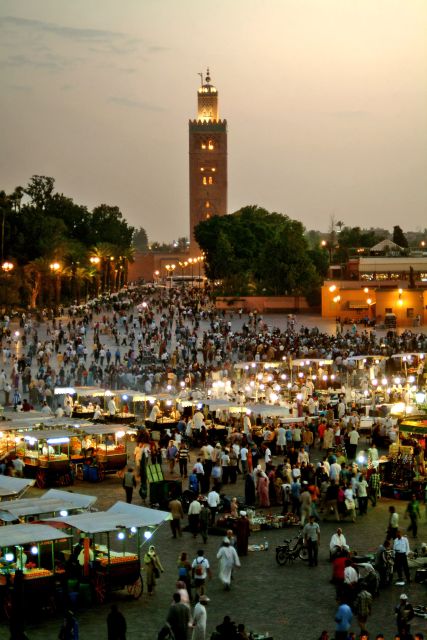 2 Hours Private Walking Tour With Local Friend - Booking Information