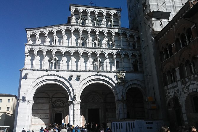 2-Hours Relax Walking Tour Through Lucca - Meeting Point and End Point