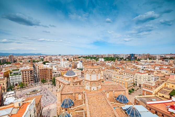 2 Hours Self Guided Audio Tour in Valencia - Meeting and End Points
