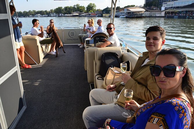 2 Hours / Sightseeing Boat Cruise Drinks Included - Accessibility