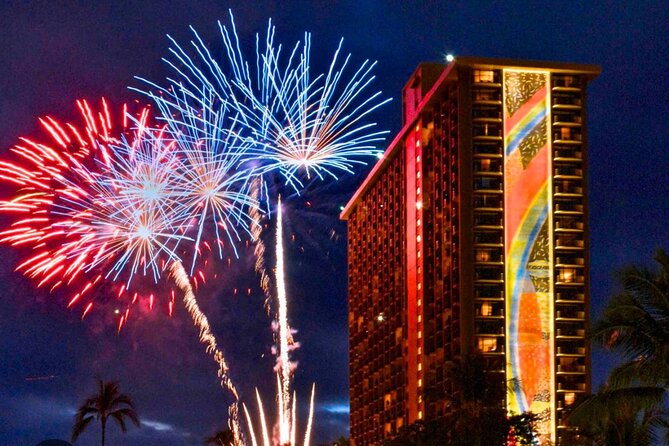 2 Hours Small Group Fireworks Night in Waikiki - Inclusions and Amenities