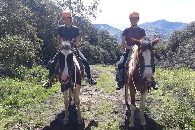 2 Hours Small-Group Horseback Riding Experience in Banos - Key Points